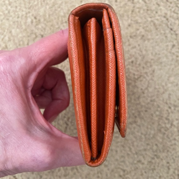 Prada Large Saffiano Leather Wallet - Picture 10 of 10